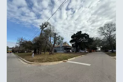 412 Waco Street, Conroe, TX 77301 - Photo 29