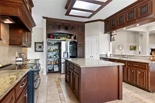15218 Devin Ln, Crosby, TX 77532 - Photo 13