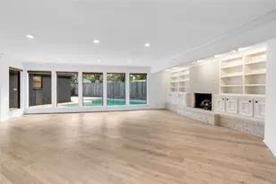 10911 Riverview Dr, Houston, TX 77042 - Photo 5