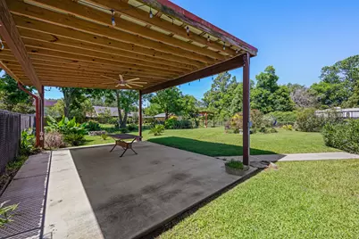 616 Cannan Drive, Angleton, TX 77515 - Photo 35