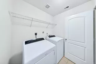 11110 Panther Ct, Houston, TX 77099 - Photo 17