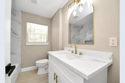 5622 Canterway Drive, Houston, TX 77048 - Photo 13