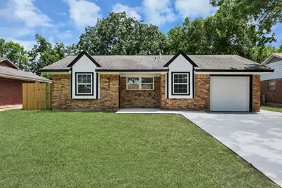 5622 Canterway Drive, Houston, TX 77048 - Photo 1