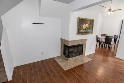 16800 Sugar Pine Drive #E34, Houston, TX 77090 - Photo 9