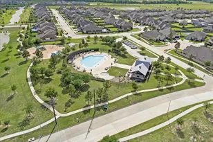 2204 Meadow Wind Dr, Pearland, TX 77089 - Photo 3