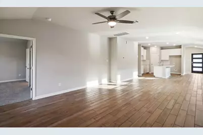 29134 Farmhouse Estates Drive, Waller, TX 77484 - Photo 7