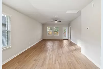 29134 Farmhouse Estates Drive, Waller, TX 77484 - Photo 7