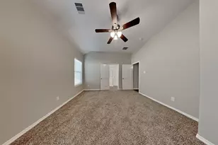 2200 Jefferson Crossing Dr, Conroe, TX 77304 - Photo 9
