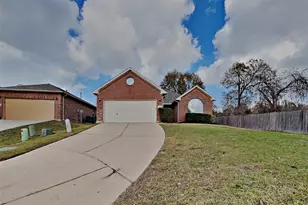 2200 Jefferson Crossing Dr, Conroe, TX 77304 - Photo 1
