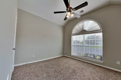 2200 Jefferson Crossing Drive, Conroe, TX 77304 - Photo 15