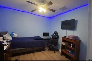 5526 Ave M 1/2, Galveston, TX 77551 - Photo 9