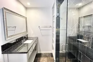 22 Champions Colony W, Houston, TX 77069 - Photo 13