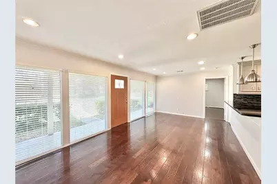 22 Champions Colony W, Houston, TX 77069 - Photo 5