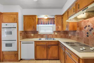 2015 Tanglelane St, Richmond, TX 77469 - Photo 11