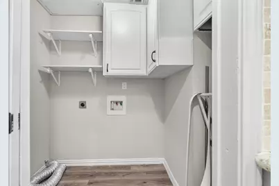 161 Litchfield Lane, Houston, TX 77024 - Photo 27