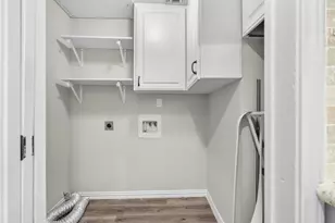 161 Litchfield Ln, Houston, TX 77024 - Photo 27