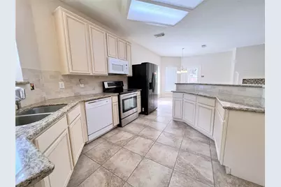 4723 Silverlake Drive, Sugar Land, TX 77479 - Photo 13