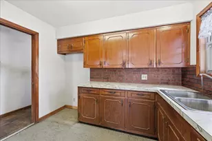 1709 Robin Ave, Orange, TX 77632 - Photo 11