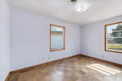 1709 Robin Avenue, Orange, TX 77632 - Photo 15