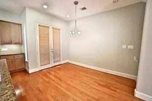 407 Jackson Hill St, Houston, TX 77007 - Photo 11