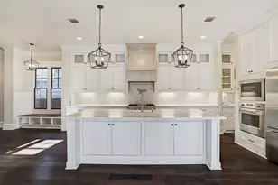 1901 Bradshaw St, Houston, TX 77008 - Photo 5