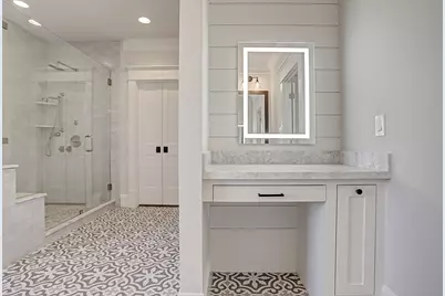 1901 Bradshaw Street, Houston, TX 77008 - Photo 15