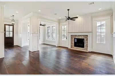 1901 Bradshaw Street, Houston, TX 77008 - Photo 3