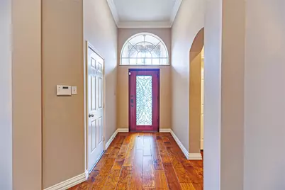 1247 Misty Lake Court, Sugar Land, TX 77498 - Photo 5