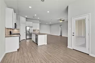 10220 Goose Creek Ln, Conroe, TX 77384 - Photo 13
