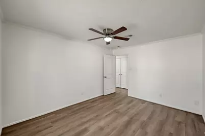 212 Oxford Drive, Conroe, TX 77303 - Photo 15