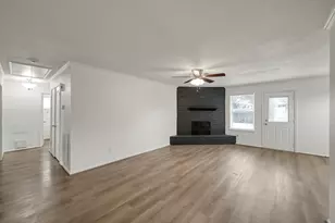 212 Oxford Dr, Conroe, TX 77303 - Photo 5