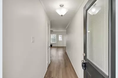 212 Oxford Drive, Conroe, TX 77303 - Photo 3