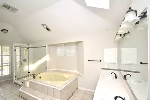 12739 Skyknoll Ln, Houston, TX 77082 - Photo 21