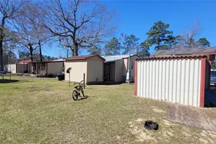 120 Kingwood Dr, Trinity, TX 75862 - Photo 21