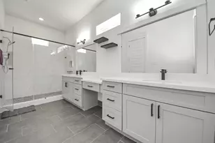 3010 Jensen Springs Ln, Houston, TX 77026 - Photo 39