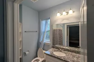 4377 Varsity Ln, Houston, TX 77004 - Photo 3