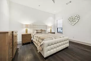 5353 Lampasas St, Houston, TX 77056 - Photo 25