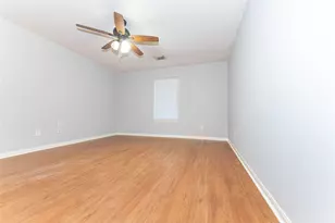 20106 Lakespire Dr, Katy, TX 77449 - Photo 17