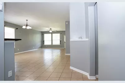 11922 Champions Walk Ln Lane, Houston, TX 77066 - Photo 3