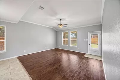 17206 Lowell Lake Lane, Humble, TX 77346 - Photo 13