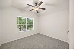 17206 Lowell Lake Ln, Humble, TX 77346 - Photo 31