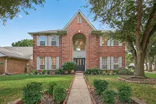 2431 Parkwood Ln, Sugar Land, TX 77479 - Photo 1