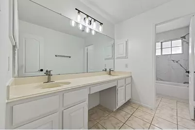 2431 Parkwood Lane, Sugar Land, TX 77479 - Photo 17