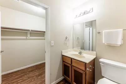 303 Sowell Drive, Huntsville, TX 77320 - Photo 17