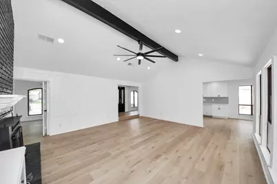 9014 Arcidian Forest Drive, Houston, TX 77088 - Photo 9