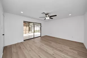 9014 Arcidian Forest Dr, Houston, TX 77088 - Photo 31