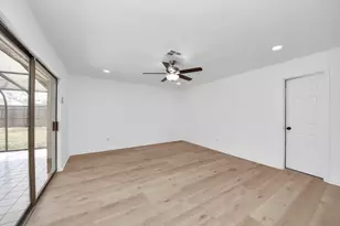 9014 Arcidian Forest Dr, Houston, TX 77088 - Photo 29