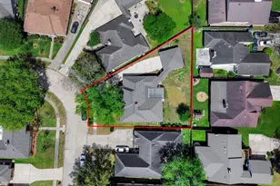 9014 Arcidian Forest Dr, Houston, TX 77088 - Photo 43