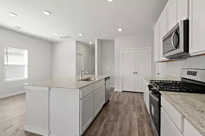 1206 Point Lookout Drive, Dayton, TX 77535 - Photo 9