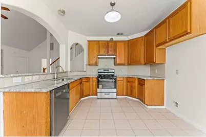 12011 Cobbs Creek Court, Houston, TX 77067 - Photo 5
